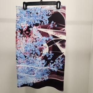 Clover Canyon Skirt, Blue Flowered Pattern, Size Large.